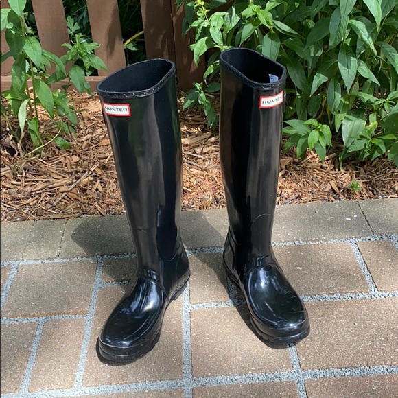 Hunter Shoes - Hunter Original Tall Gloss Rain Boots: Black